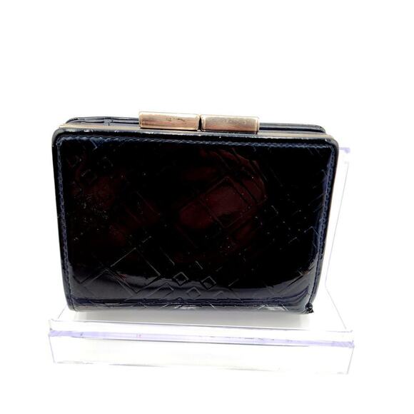 BURBERRY Black embossed patent leather kiss lock compact wallet - Picture 1 of 16